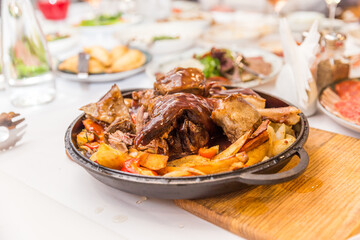 roasted lamb chops with vegetables