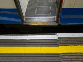 yellow and white safety lines
