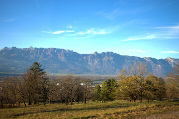 Blick &uuml;ber das Rheintal in Schaan in Liechtenstein 14.11.2020