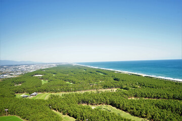 Fototapeta na wymiar Aerial view of Awakigahara Forest Park in Miyazaki, Japan - 宮崎 阿波岐原森林公園と海岸