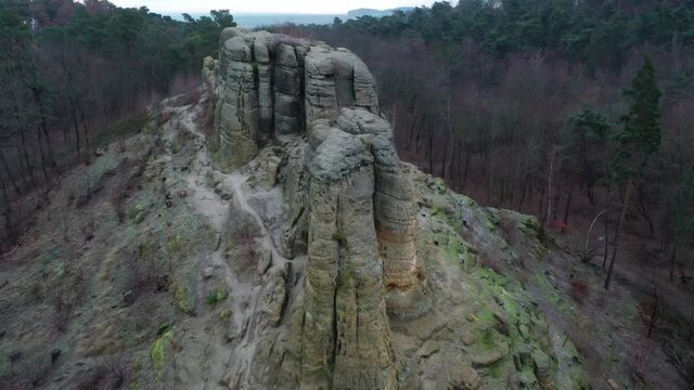 Bizarrer Sandsteinfelsen im Vorharz, Klusfelsen, Klusberge, Halberstadt, Sachsen-Anhalt, Deutschland