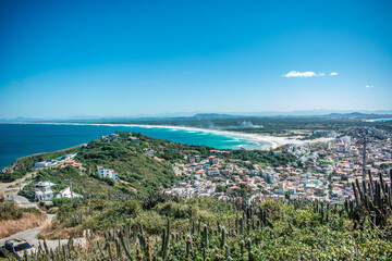 Obraz premium view of the city from the sea