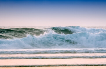 Giant waves of Atlantic Ocean