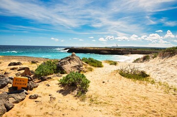 Playa Chikitu, beautiful beach on the caribbean island of bonaire, snorkel and dive site on the island. Enjoy the relaxation in the sand by the sea