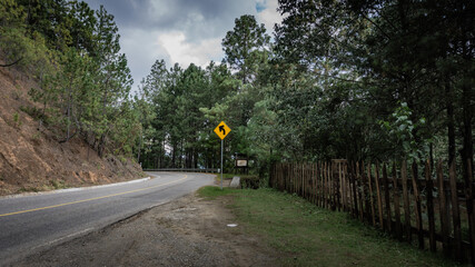 Cuidado con la curva