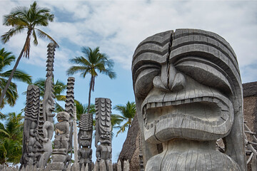 Hale o Keawe, wood carvings. Pu'uhonua O Hōnaunau National Historical Park. Big Island Hawaii 