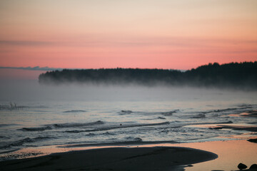 Fog on the lake and in the morning. 