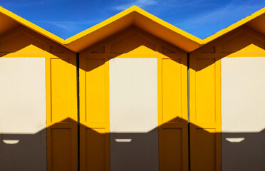 Cabine Gialle in Spiaggia