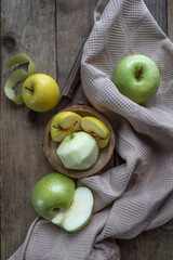 apples on a wooden table