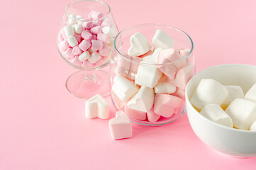 marshmallow heart shape and mini with love concept on pink background