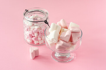 marshmallow heart shape and mini with love concept on pink background