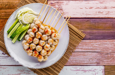 Grilled pork meatballs