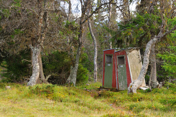 Außentoilette, im Wald