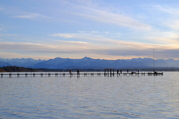 Fototapeta premium Bergpanorama am Starnberger See