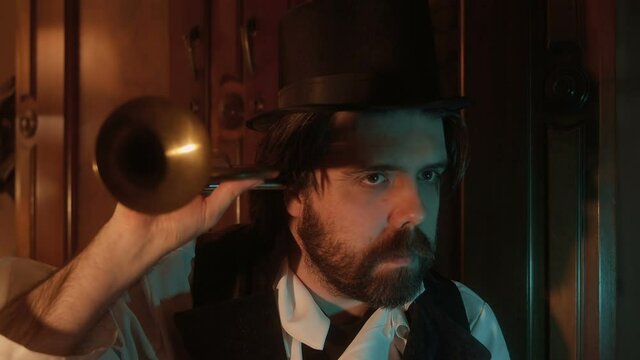 hearing old timey 19th century
