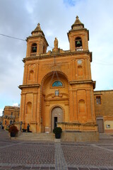 La ville cotière de Marsaxlokk à Malte