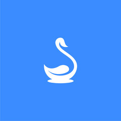 Obraz na płótnie Canvas swan leaf logo design in letter s