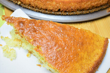Homemade sponge cake, portion with all its fluffiness and delicious