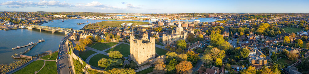 Fototapeta na wymiar Panorama of historical Rochester from above