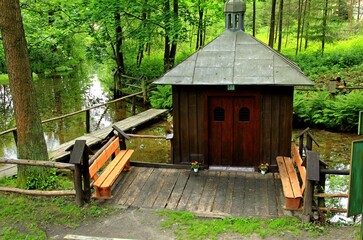 Zabytki, Natura, Religia, Kapliczki, Kościółki © woodyd