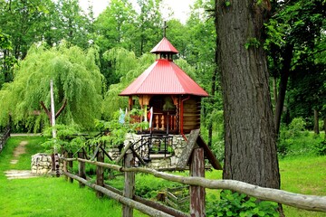 Zabytki, Natura, Religia, Kapliczki, Kościółki © woodyd