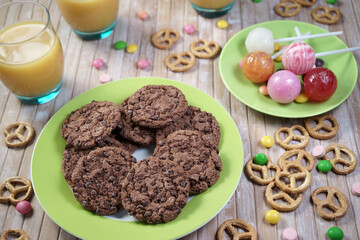 Chocolate cookies party table