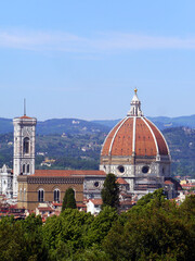 Fototapeta premium Der Dom und der Glockenturm der Kathedrale 