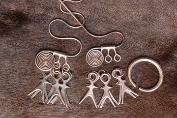 Bronzezeitlicher Schmuck
