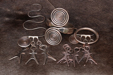 Bronzezeitlicher Schmuck