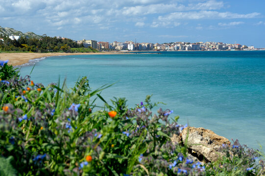 View of the city of Crotone, district of Crotone, Calabria, Italy, Europe