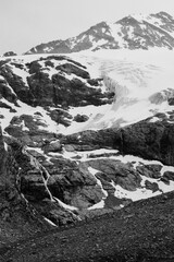 Cambrena Gletscher auf dem Bernina Pass bei Regen.