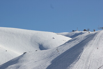 Obraz premium ski track in the mountains