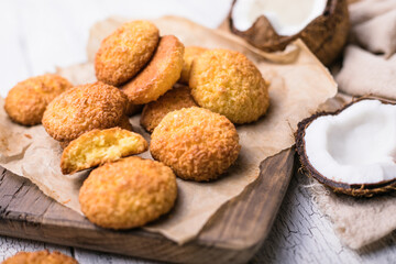 Gluten free millet cookies with coconut flakes. Cocosanki - poland cookies