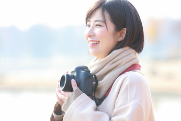 Fototapeta premium 写真を撮る女性
