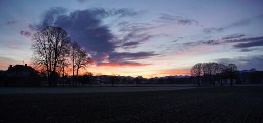 Sonnenaufgang Neujahr 2021 bei Bruckmühl