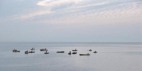 Fischerboote morgens auf dem Bodensee bei Konstanz