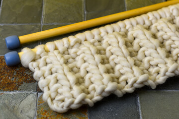 knitting needles and yarn