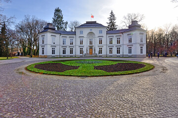 Pałac Myślewicki - Łazieienki Królewskie. - obrazy, fototapety, plakaty