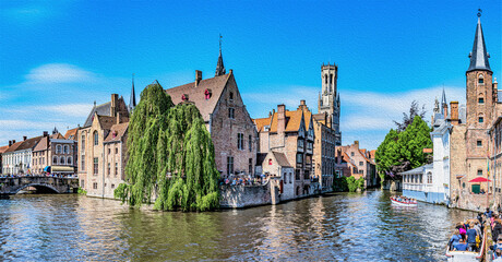 Panorama Ölgemälde vom  Rozenhoedkaai in Brügge erstellt mit Adobe Photoshop