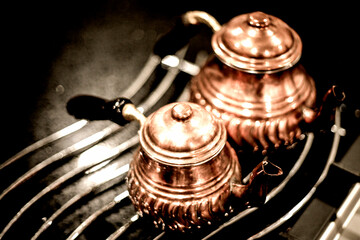 TEA POTS
