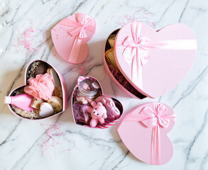 Packing gift box set of natural spa kit, bath amenities for Mother's and Valentines Day