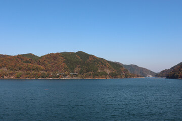 Fototapeta na wymiar 秋の宮ヶ瀬湖（神奈川県清川村）