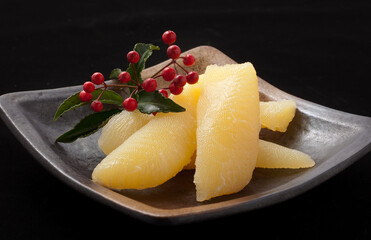 お正月のおせち料理　　数の子