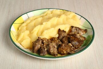 Fried chicken livers and mashed potatoes