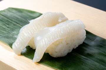 寿司　えんがわ