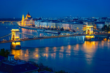 Fototapeta na wymiar Night panorama shot of Budapest, Hungary