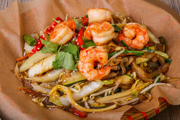Asian cuisine - Wok with prawn