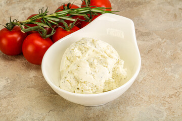 Soft cream cheese with herbs