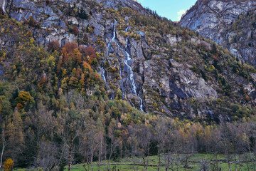 Autumn foliage in the mountain landscape