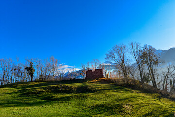 Burgruine Strahlegg in Amden / Walensee Schweiz